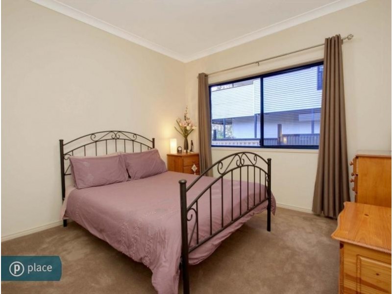 58 Gordon Circuit, Seventeen Mile Rocks QLD 4073