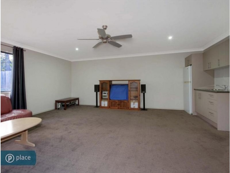 58 Gordon Circuit, Seventeen Mile Rocks QLD 4073