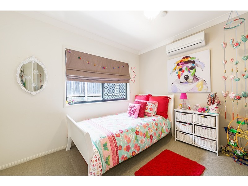 45 Brookeside Crescent, Seventeen Mile Rocks QLD 4073