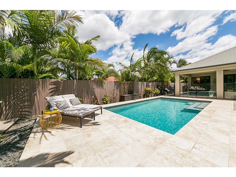 45 Brookeside Crescent, Seventeen Mile Rocks QLD 4073