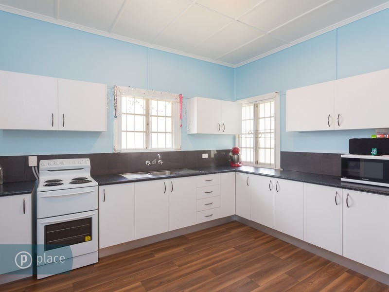 14 Eversley Terrace, Yeronga QLD 4104