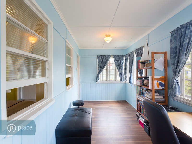 14 Eversley Terrace, Yeronga QLD 4104