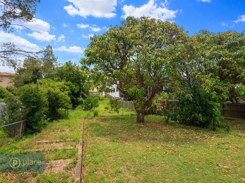 14 Eversley Terrace, Yeronga QLD 4104