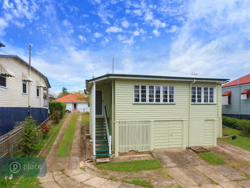 14 Eversley Terrace, Yeronga QLD 4104