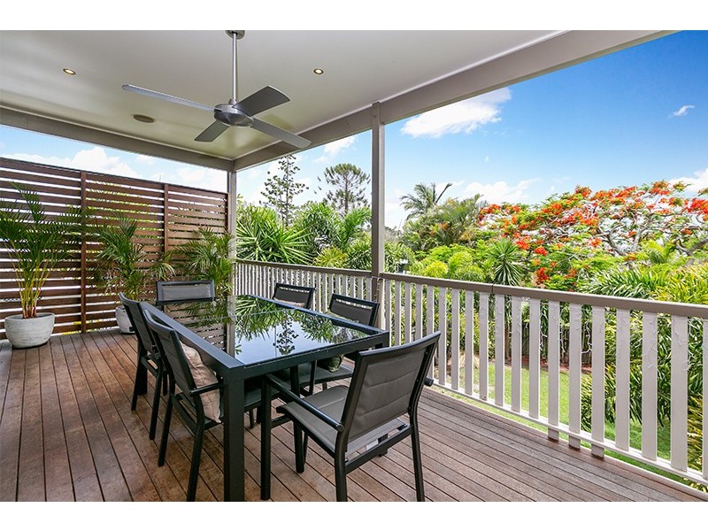 16 Collins Street, Corinda QLD 4075