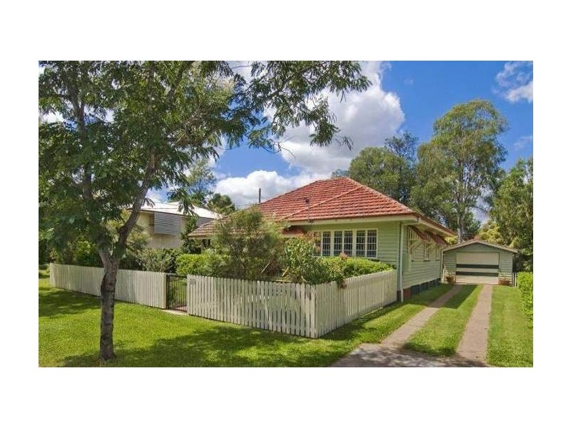 29 Sandon Street, Graceville QLD 4075