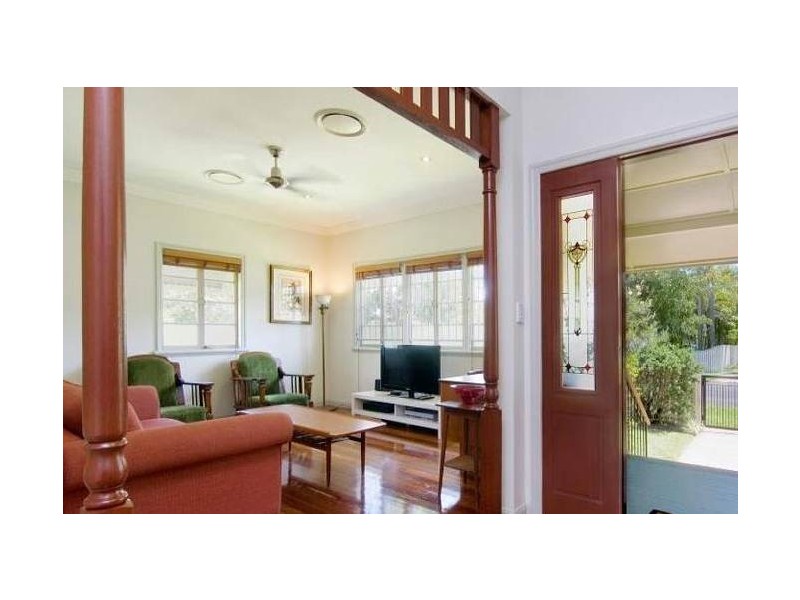 29 Sandon Street, Graceville QLD 4075