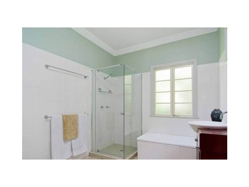 29 Sandon Street, Graceville QLD 4075