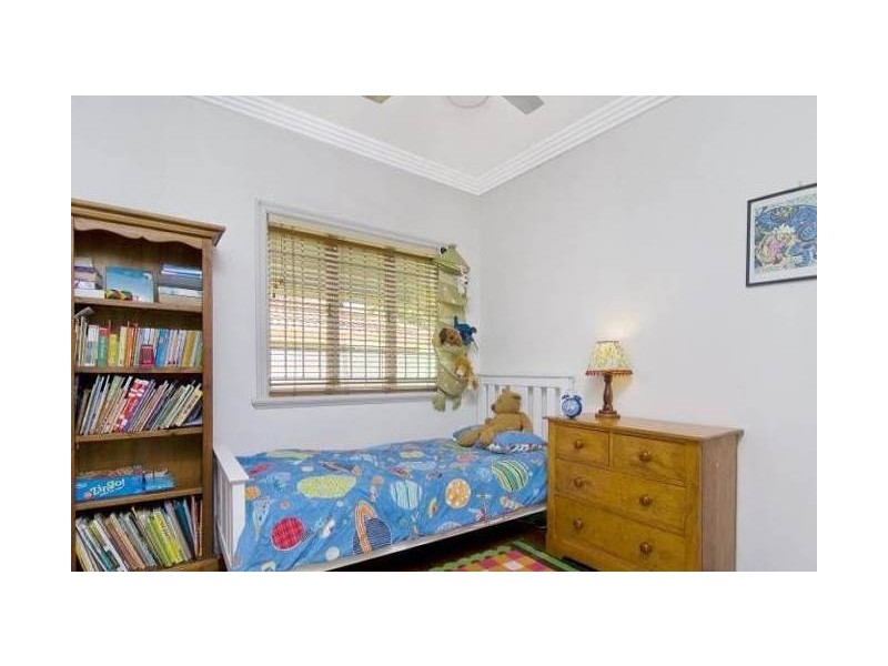 29 Sandon Street, Graceville QLD 4075