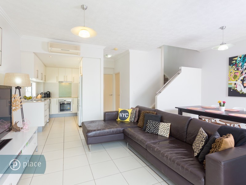 1/97 Primrose Street, Sherwood QLD 4075