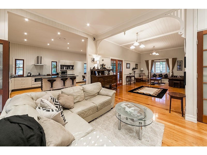 36 Verney Road West, Graceville QLD 4075