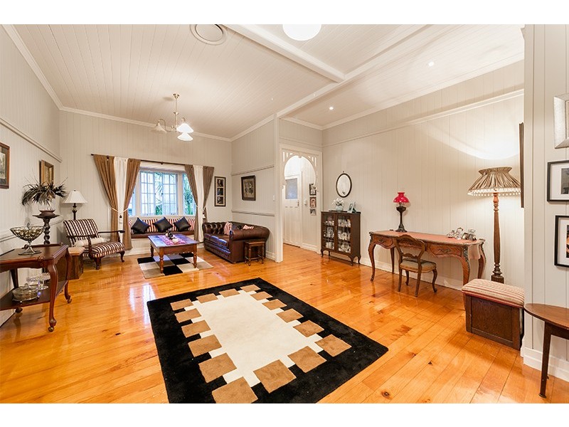 36 Verney Road West, Graceville QLD 4075