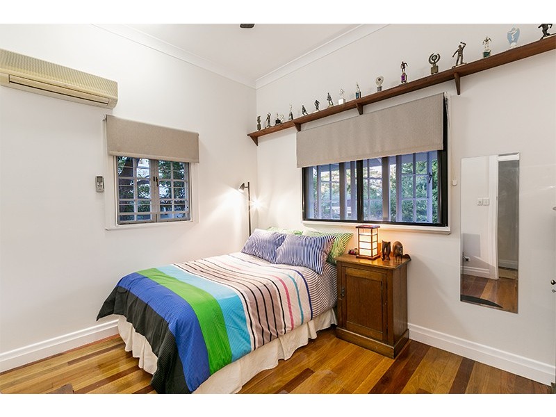 36 Verney Road West, Graceville QLD 4075