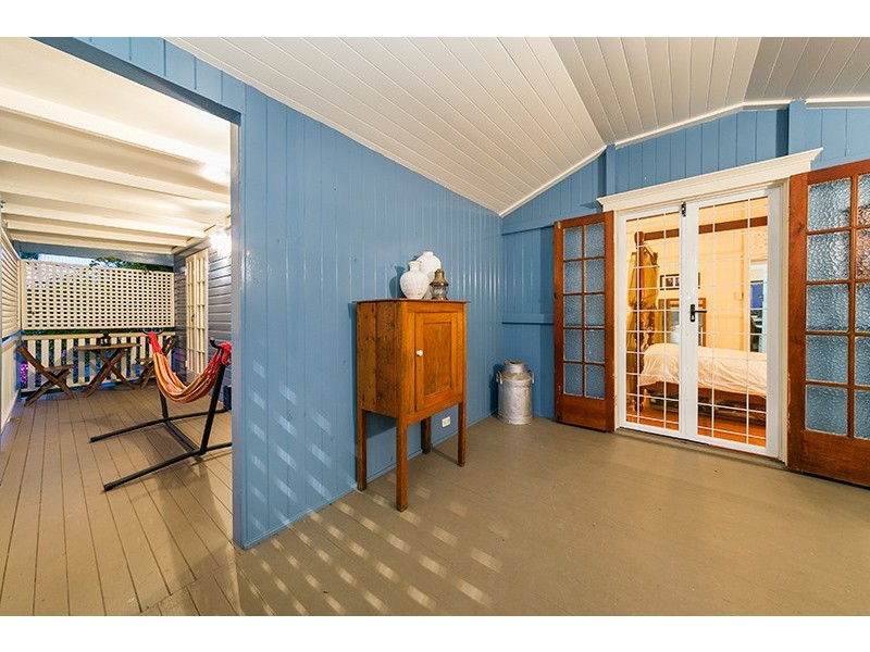 36 Verney Road West, Graceville QLD 4075