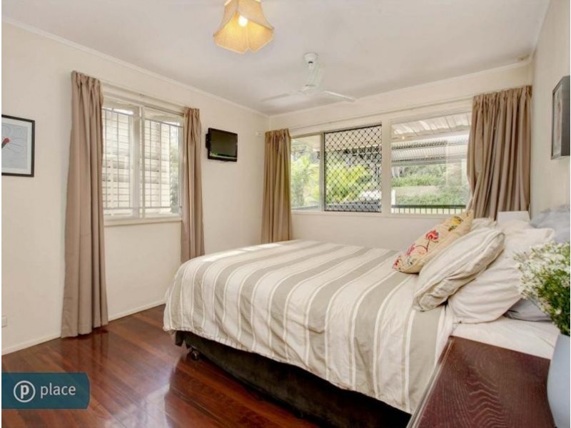 49 Almeida Street, Indooroopilly QLD 4068