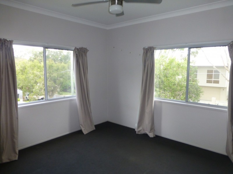 1138 Oxley Road, Oxley QLD 4075