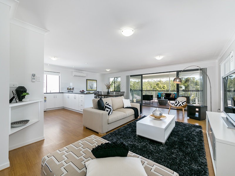 26 Cascades Street, Springfield Lakes QLD 4300