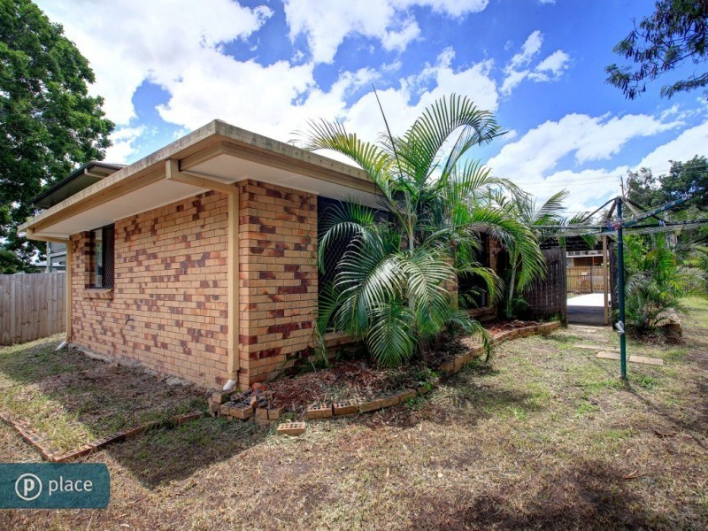41 Logan Avenue, Oxley QLD 4075