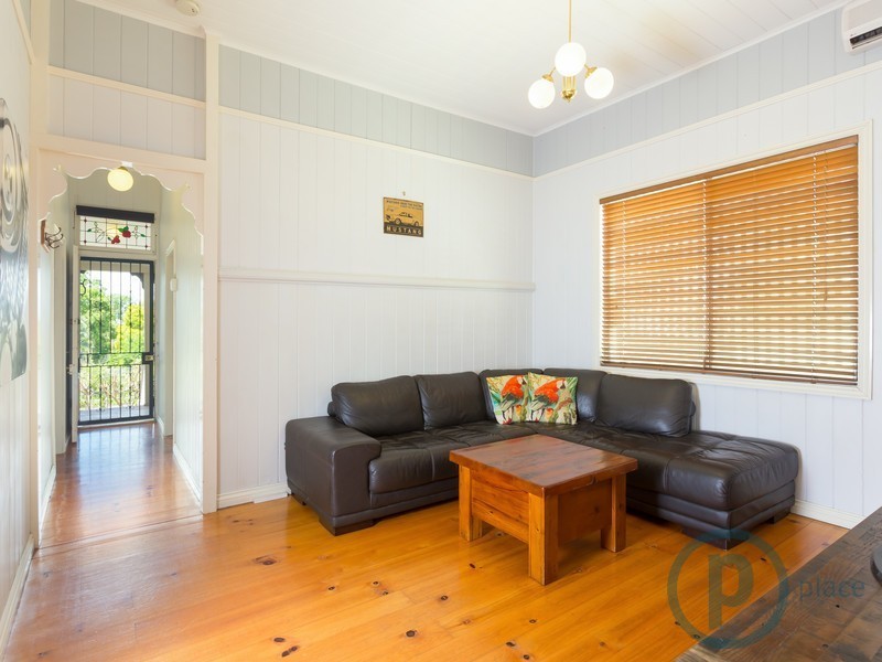 357 Oxley Road, Sherwood QLD 4075