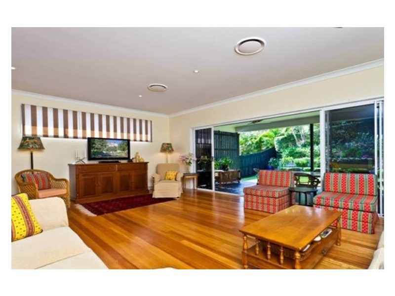 43 Hepworth Street, Chapel Hill QLD 4069