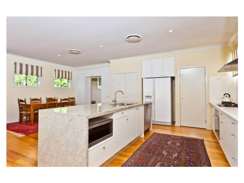 43 Hepworth Street, Chapel Hill QLD 4069