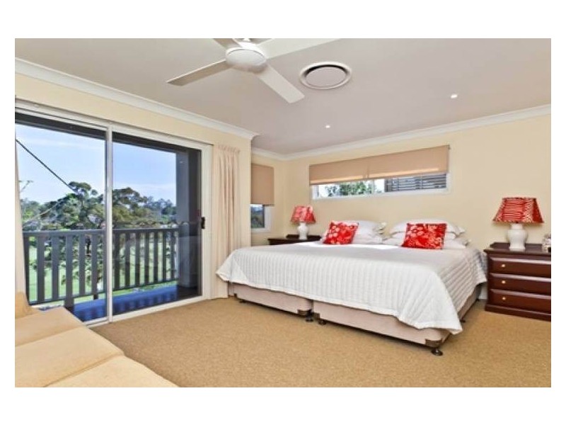 43 Hepworth Street, Chapel Hill QLD 4069
