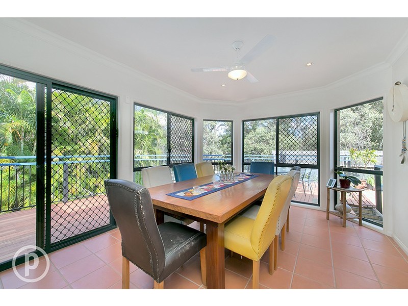 66 Oakmont Avenue, Oxley QLD 4075