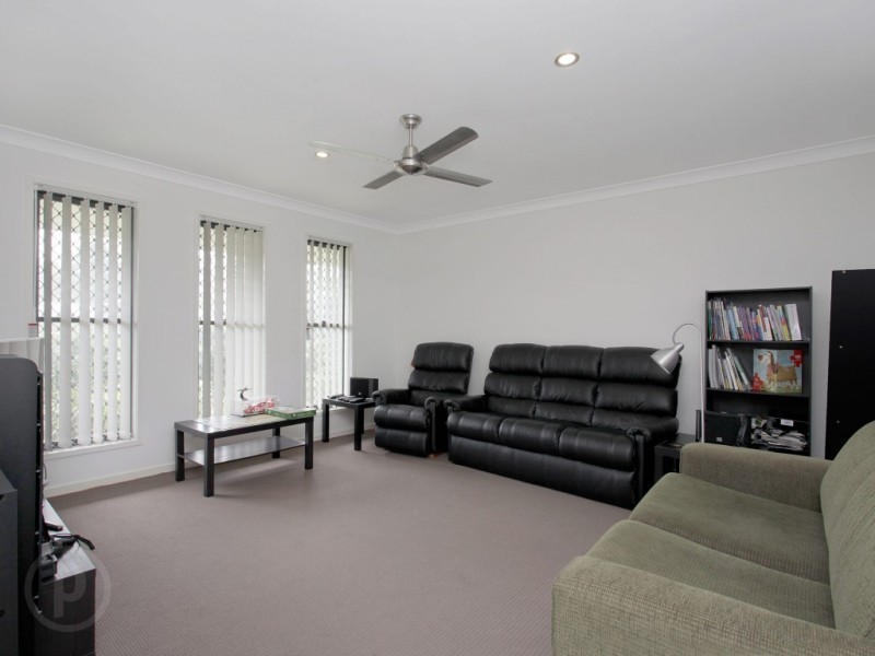 29 Whipbird Circuit, Victoria Point QLD 4165