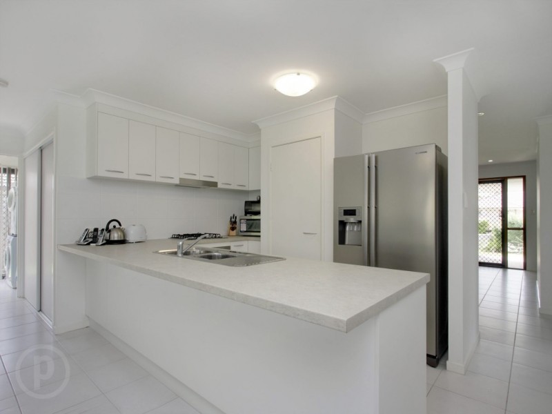29 Whipbird Circuit, Victoria Point QLD 4165
