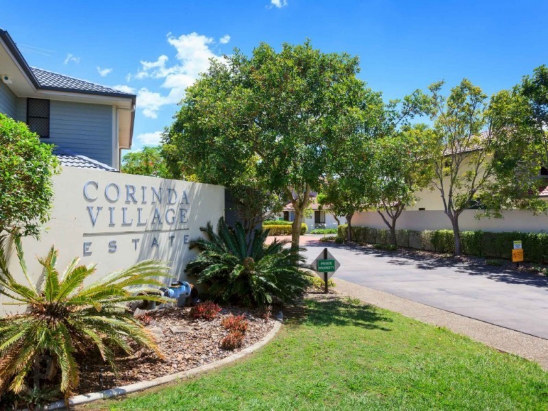 1/300 Cliveden Avenue, Corinda QLD 4075