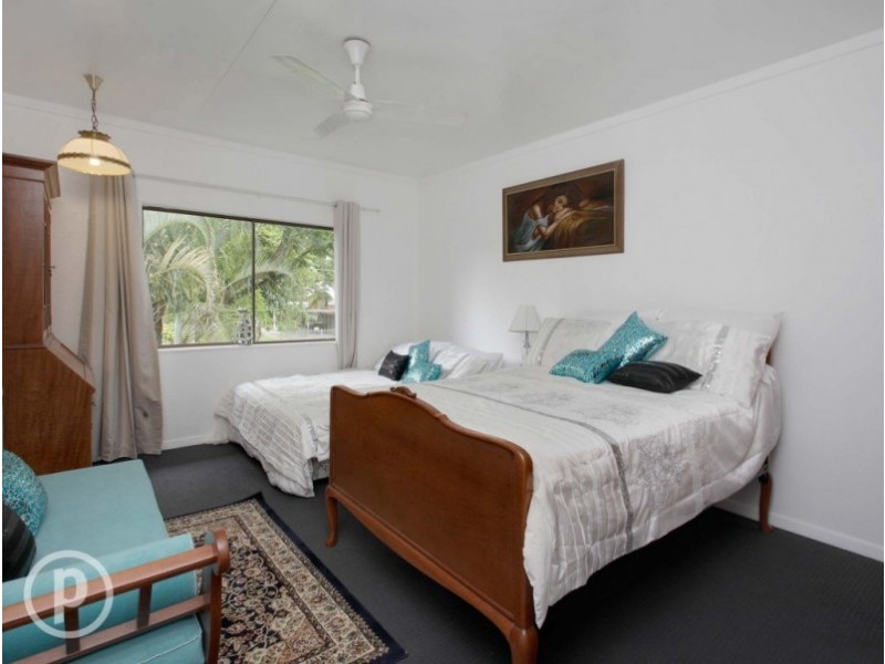 90 Borden Street, Sherwood QLD 4075