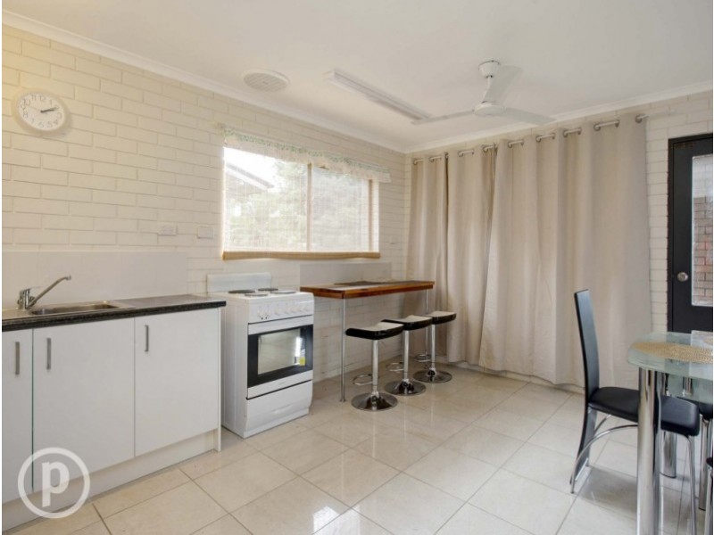 90 Borden Street, Sherwood QLD 4075