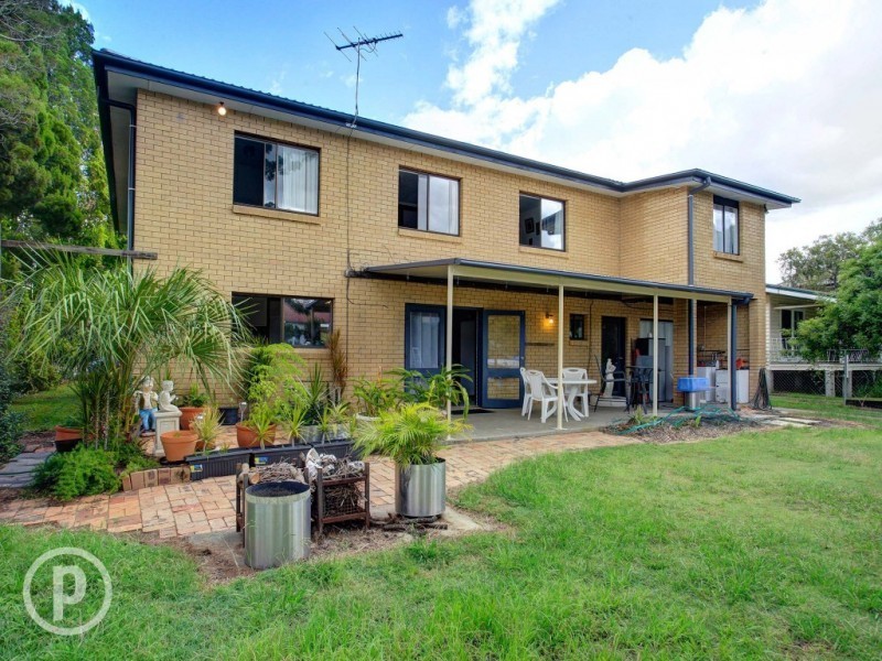 90 Borden Street, Sherwood QLD 4075