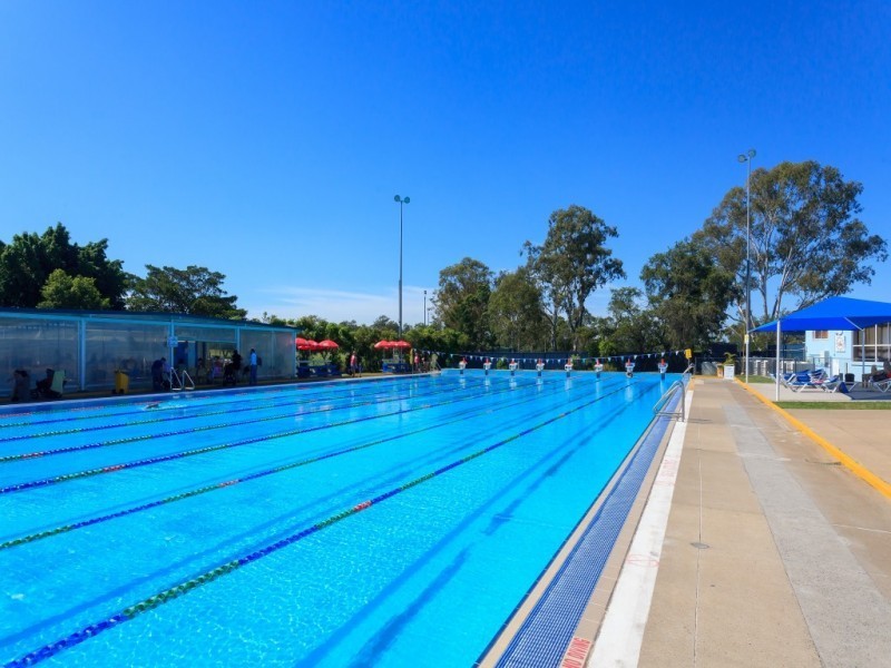 16 Oxley Terrace, Corinda QLD 4075