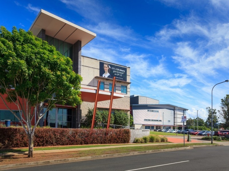 16 Oxley Terrace, Corinda QLD 4075