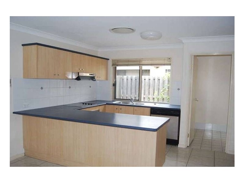30 Homebush Crescent, Sinnamon Park QLD 4073
