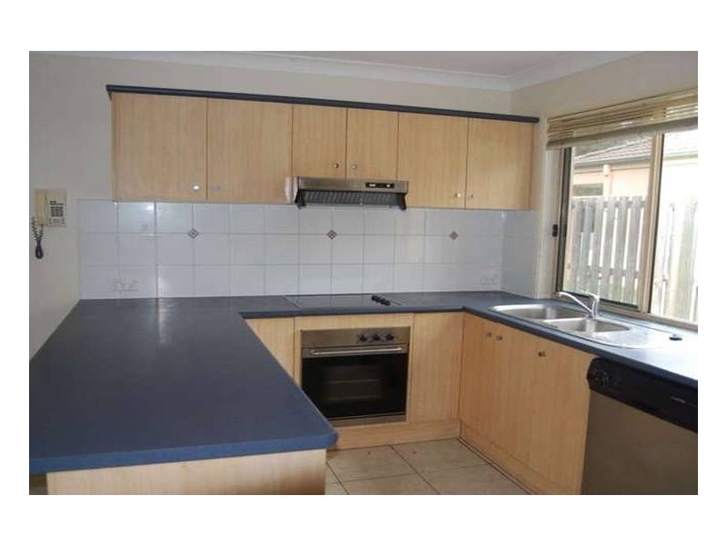 30 Homebush Crescent, Sinnamon Park QLD 4073