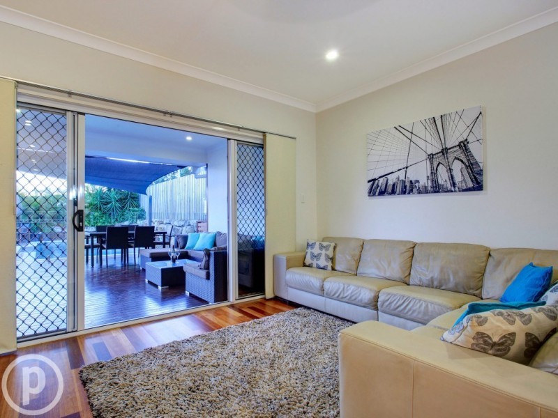 14 Grandview Place, Oxley QLD 4075