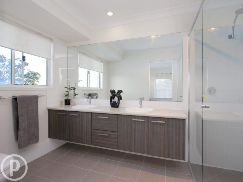 14 Grandview Place, Oxley QLD 4075