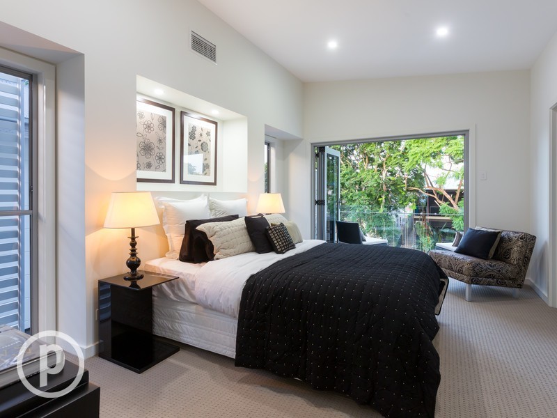 200 Oxley Road, Graceville QLD 4075