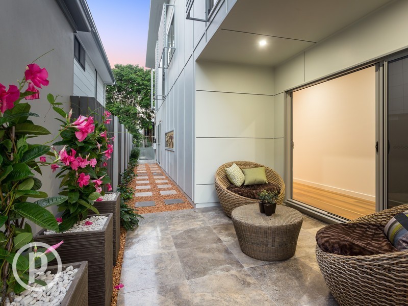 200 Oxley Road, Graceville QLD 4075