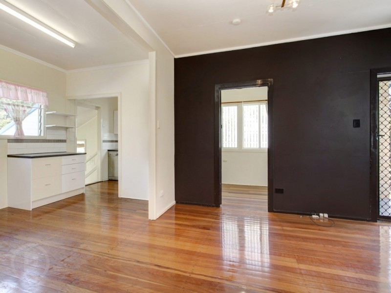 7 Calston Street, Oxley QLD 4075