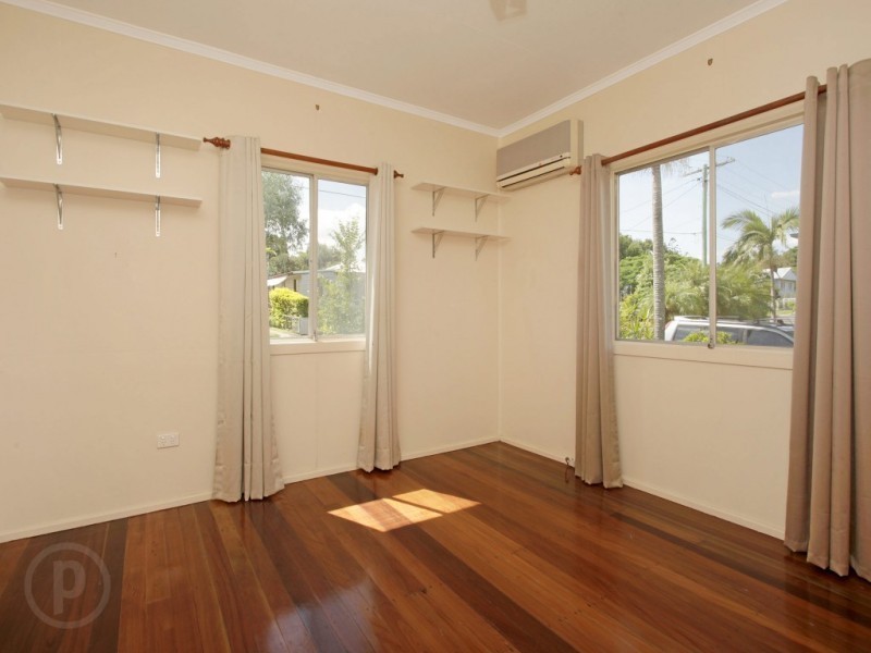 7 Calston Street, Oxley QLD 4075