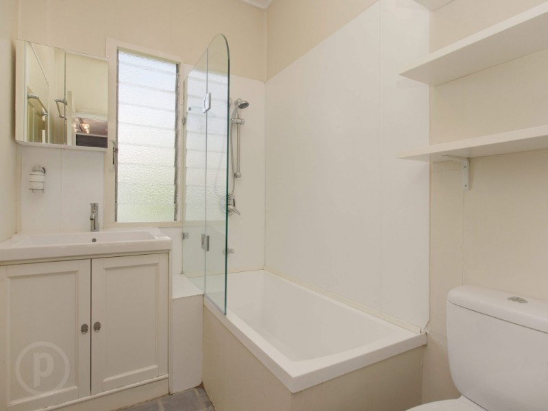 7 Calston Street, Oxley QLD 4075