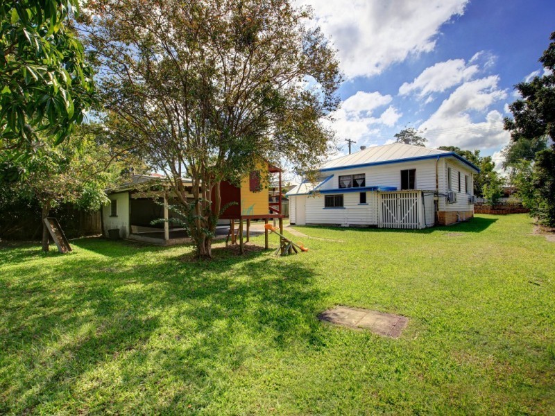 7 Calston Street, Oxley QLD 4075