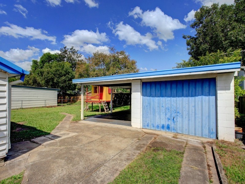 7 Calston Street, Oxley QLD 4075