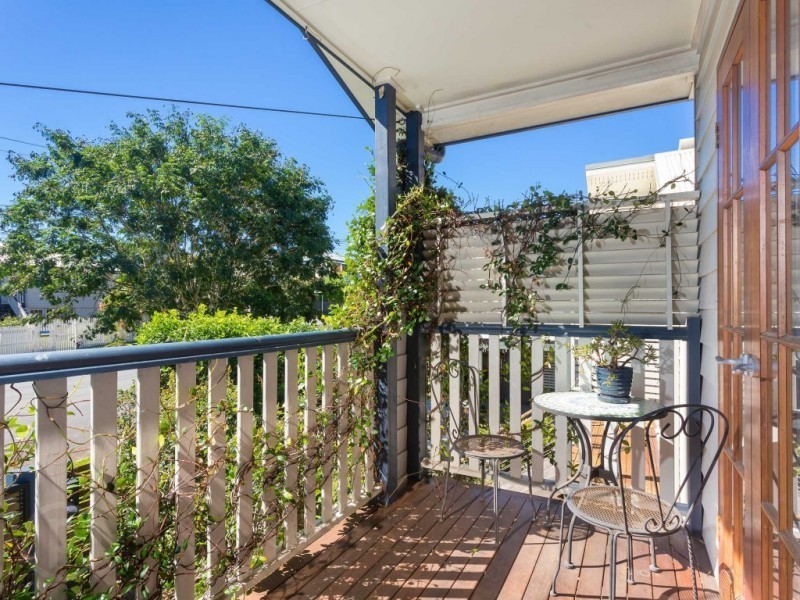 145 Strong Avenue, Graceville QLD 4075