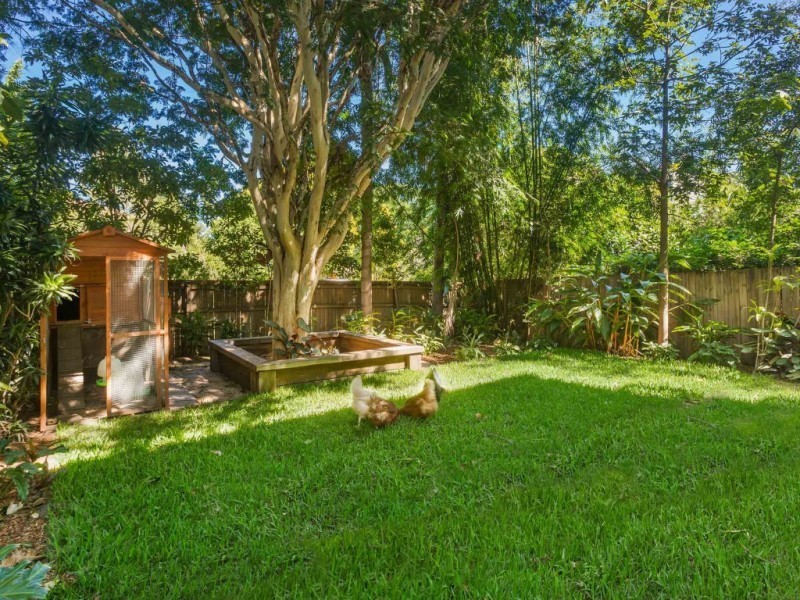 145 Strong Avenue, Graceville QLD 4075