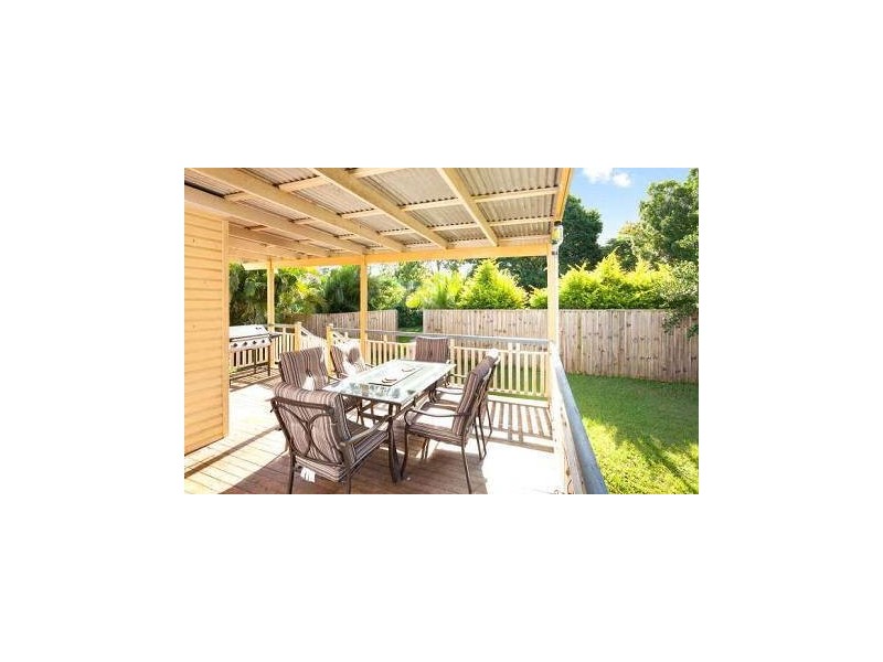 57 Ellen Street, Oxley QLD 4075