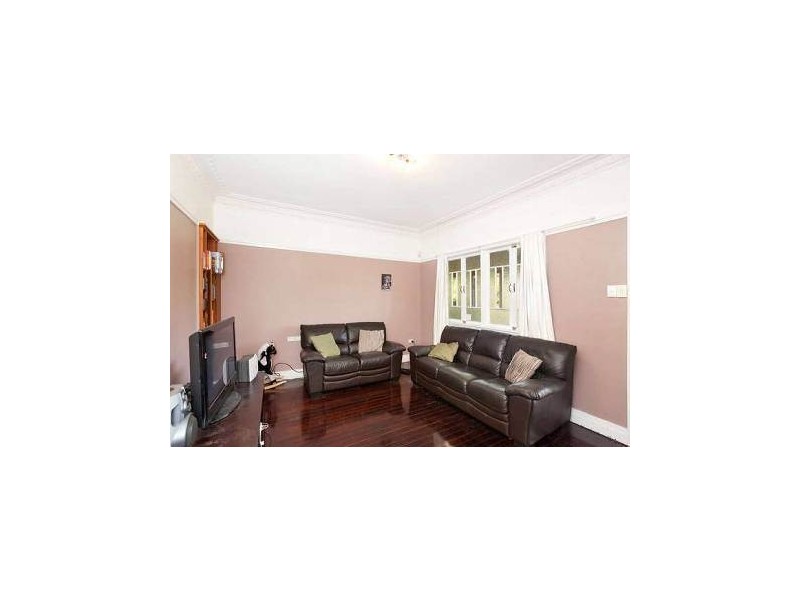 57 Ellen Street, Oxley QLD 4075